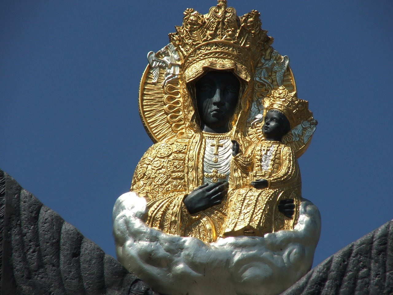 black madonna of czestochowa painting 19th century